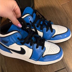 Nike Blue and White Women's Sneakers